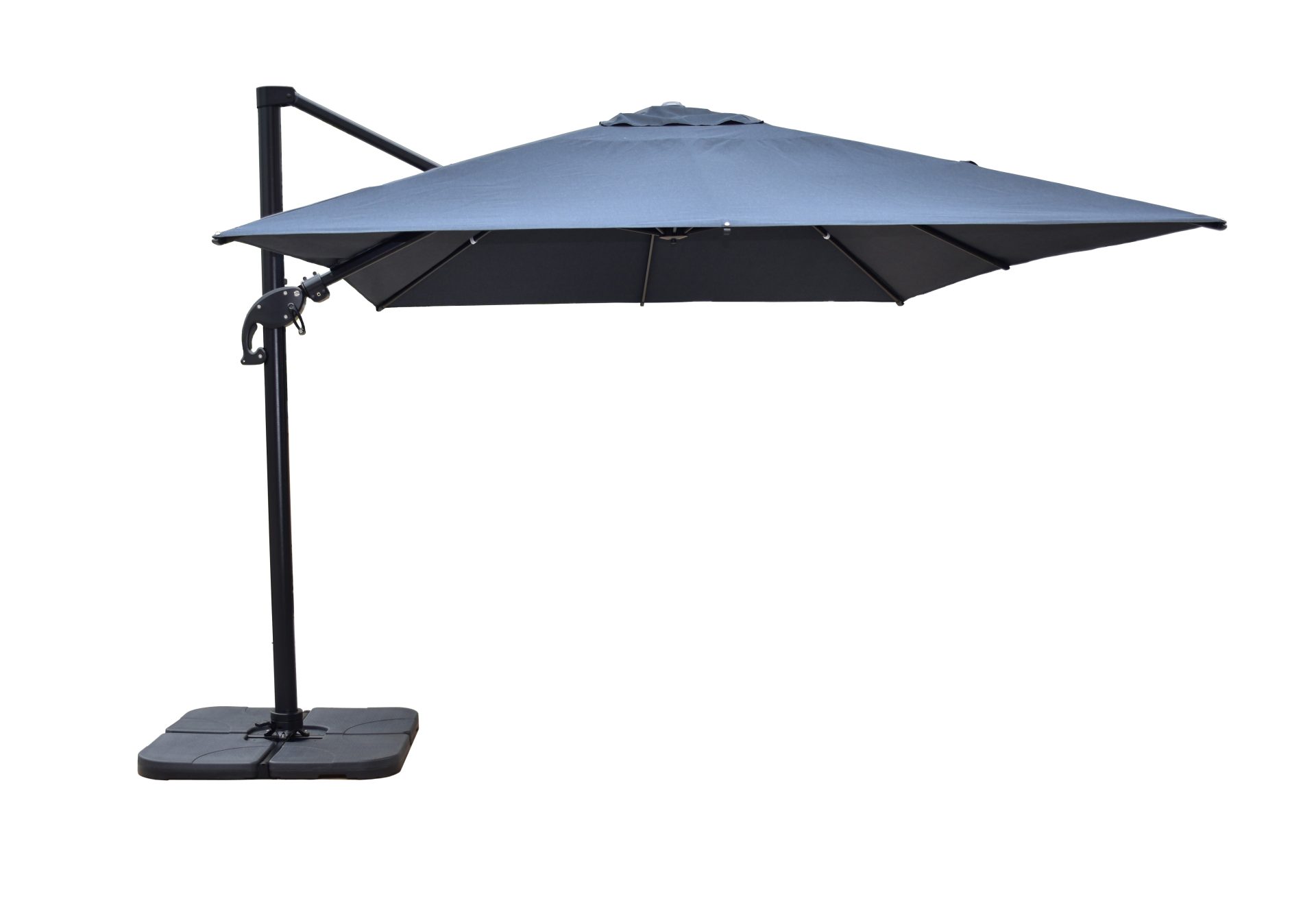 Deluxe Cantilever Umbrella 3 x 4m - Image 3